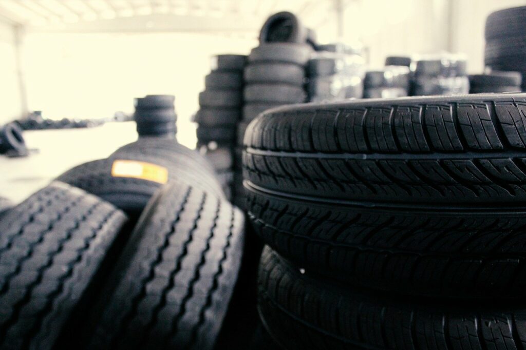 Comparaison des pneus toute saison : le top 5 de Confortauto