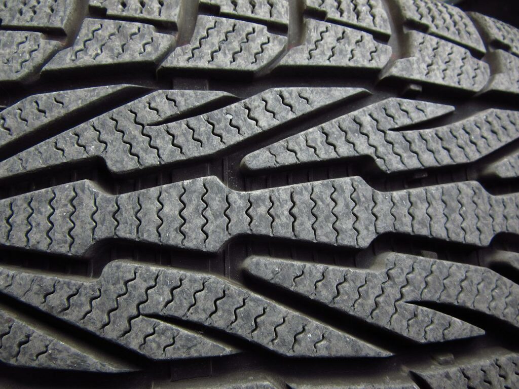 Classement comparatif Confortauto : pneus été VS all season