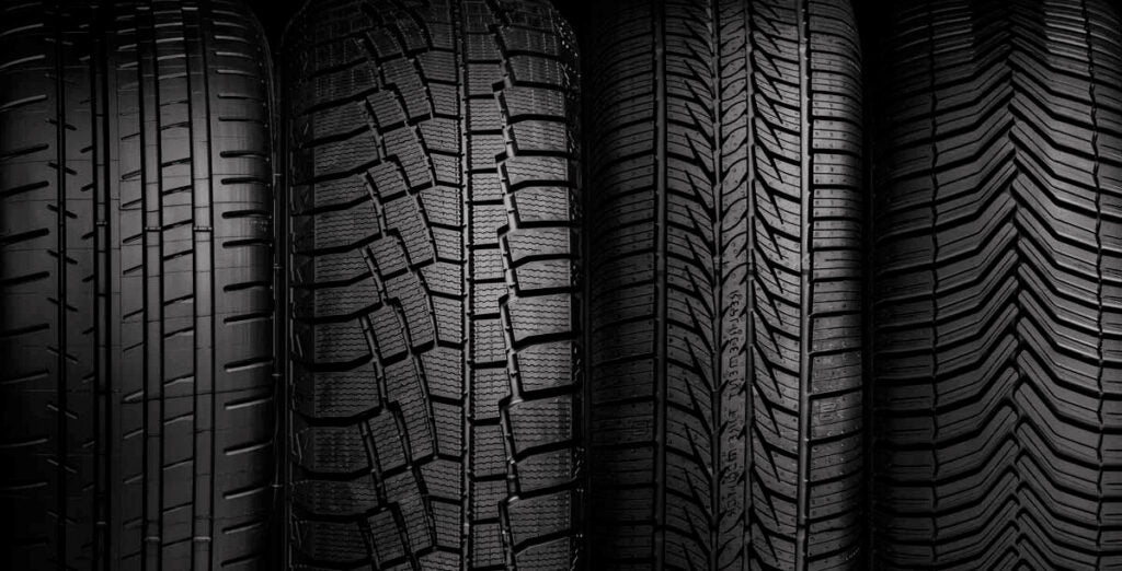 Savez-vous quels avantages offrent les pneus reconditionnés ?